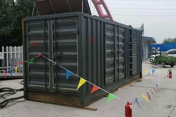株洲发电机租赁空气滤清器多久更换一次?