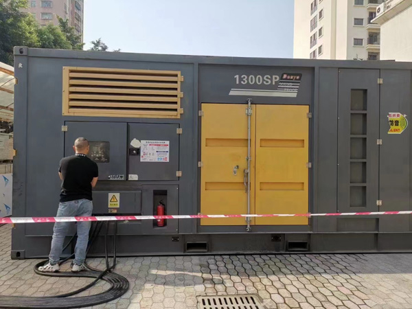 株洲500KW发电机组冬季应该配多大的启动电瓶?